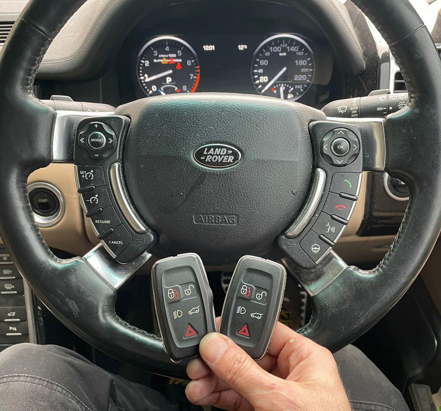 Land Rover Car Key Replacement